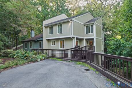 4815 Woodbriar Ct