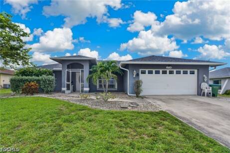 3734 SW 11th Ave
