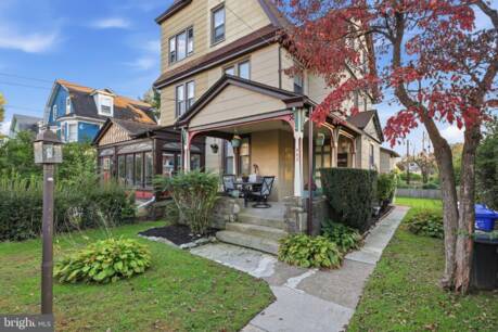 402 W Mount Carmel Ave