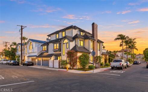 40 E Neapolitan Ln