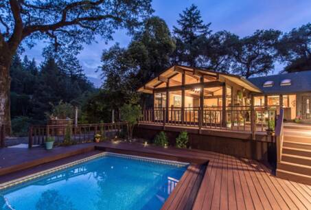 19740 Oakmont Dr