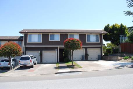 2262 Greendale Dr