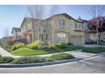 56 La Hacienda St