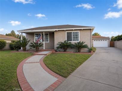 2064 Lomita Park Pl